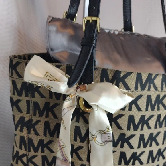 Michael Michael Kors Signature Black and Tan Canvas Tote - Picture 3 of 13